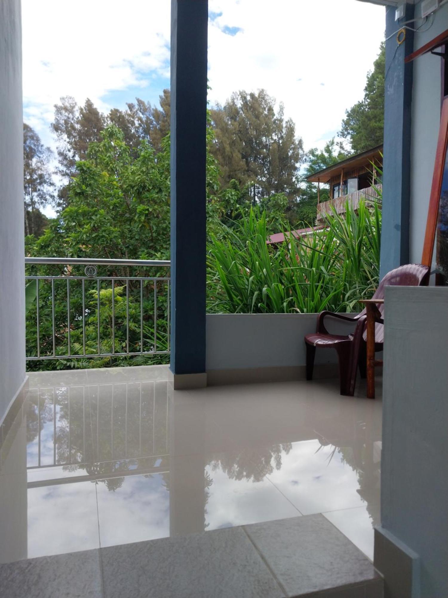 Maruba Inn Tuk Tuk Luaran gambar