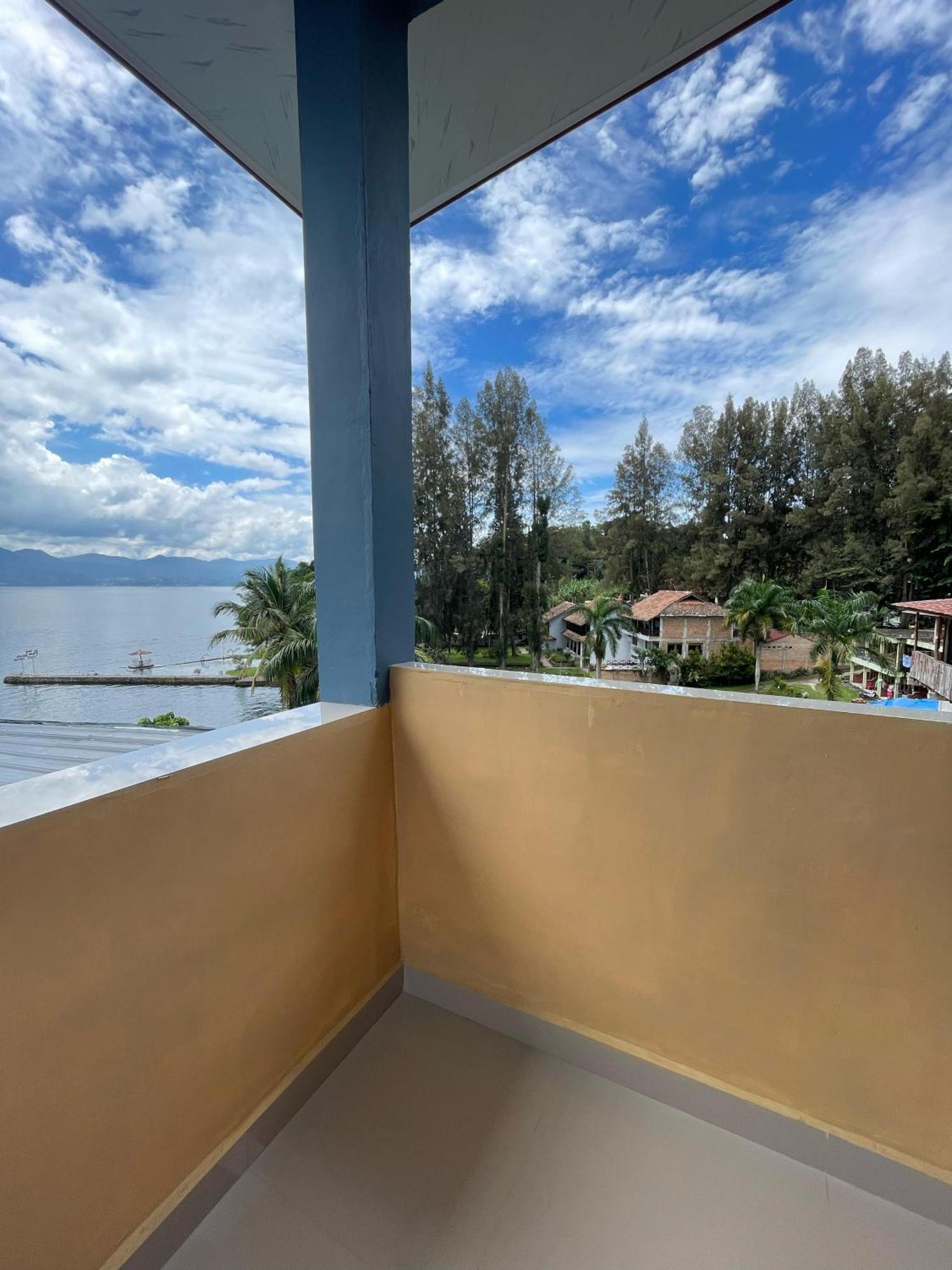 Maruba Inn Tuk Tuk Luaran gambar